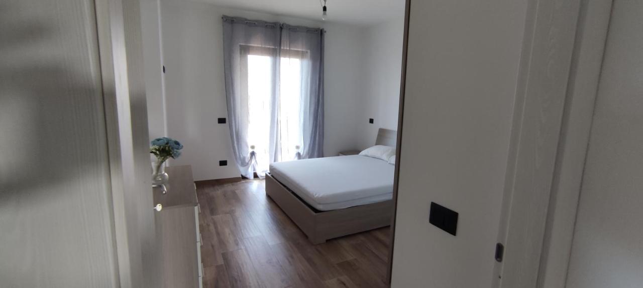 La Casa Del Sole Apartment ซานนิโกลาอาร์เชลลา ภายนอก รูปภาพ